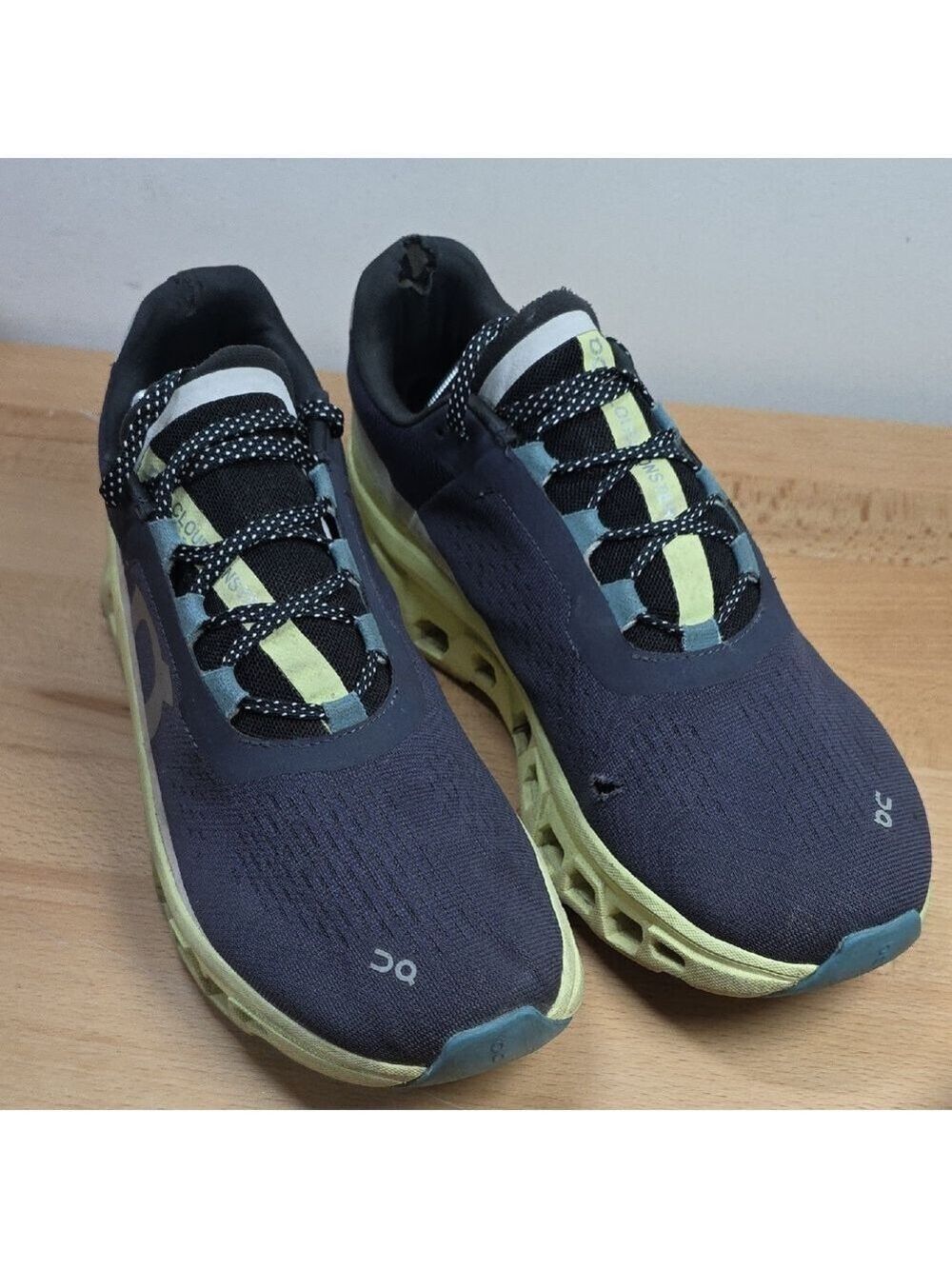 On Running Charcoal and Lime Sneakers Used